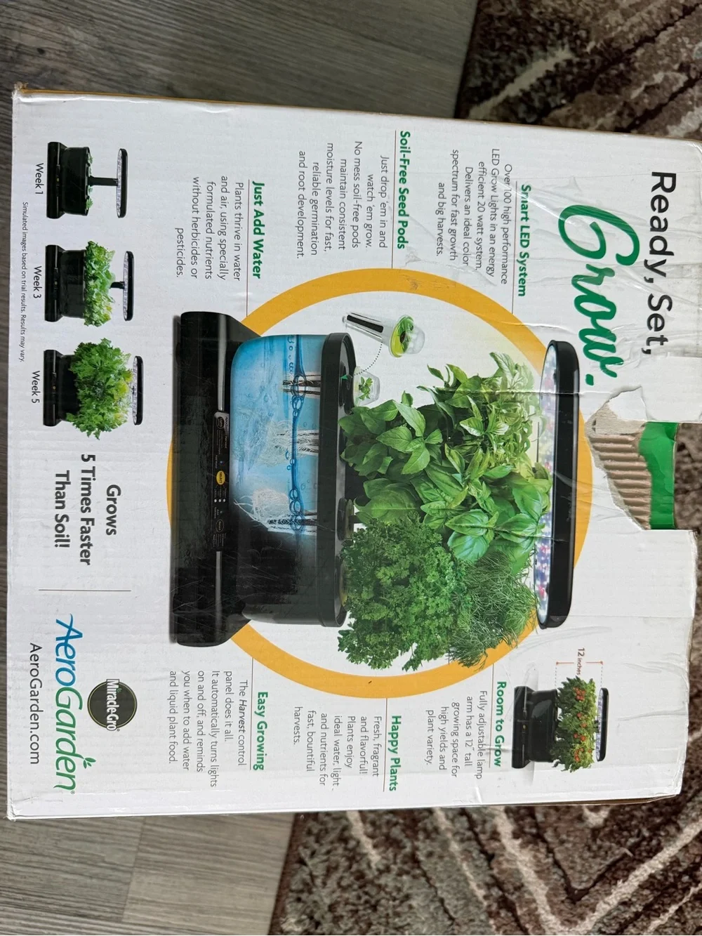 Miracle AeroGarden Harvest LED Indoor Garden — Black